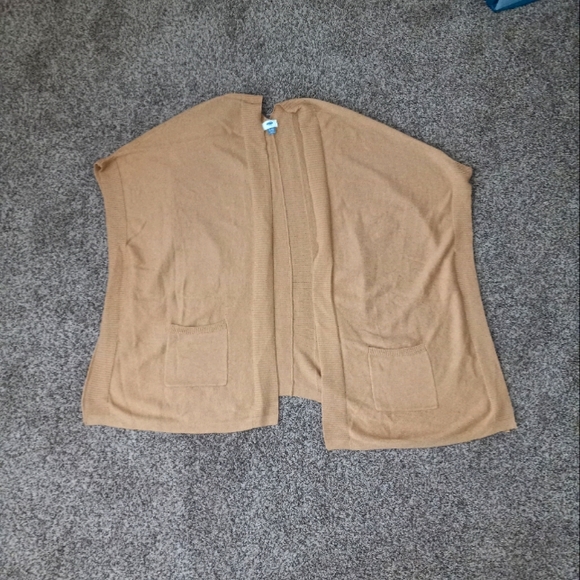 OLD NAVY Tan Cape - Picture 1 of 1